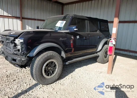 2021 Ford Bronco Outer Banks z USA, uszkodzony, nr VIN 1FMEE5DP2MLA89419